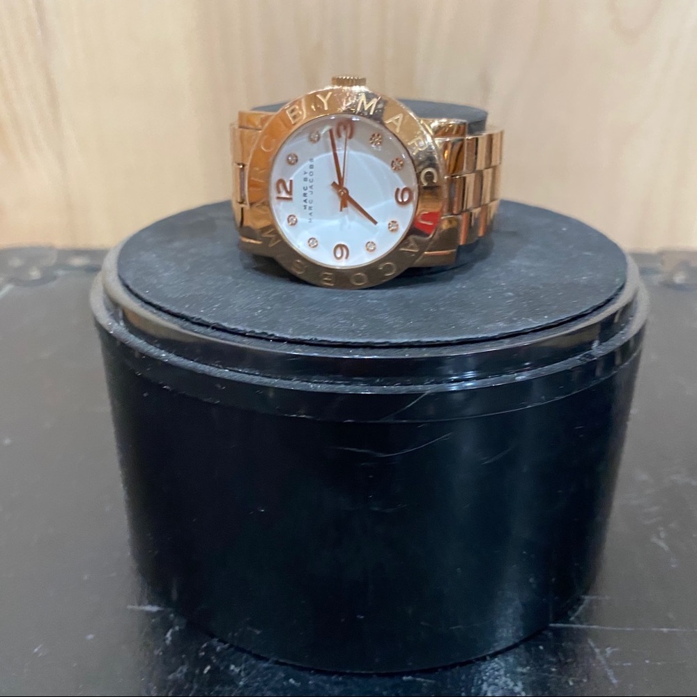 Marc by Marc Jacobs Mini Amy Rose Gold-Tone Quartz - Picture 2 of 12